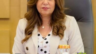 وزيرة التنمية المحلية تنعي عامل النظافة الذي توفى أثناء تأدية عمله بالزقازيق