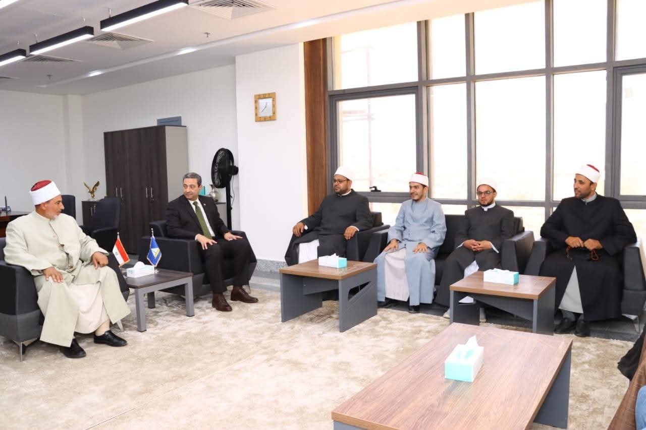 محافظ دمياط يستقبل واعظى قافلة مجمع البحوث الإسلامية