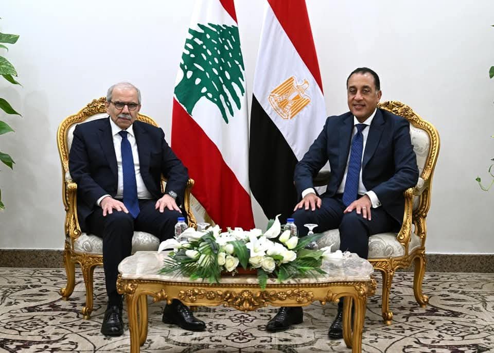 جلسة مباحثات موسعة لرئيس الوزراء مع نظيره اللبناني حول مختلف القضايا والموضوعات ذات الاهتمام المشترك 2 جلسة مباحثات موسعة لرئيس الوزراء مع نظيره اللبناني حول مختلف القضايا والموضوعات ذات الاهتمام المشترك