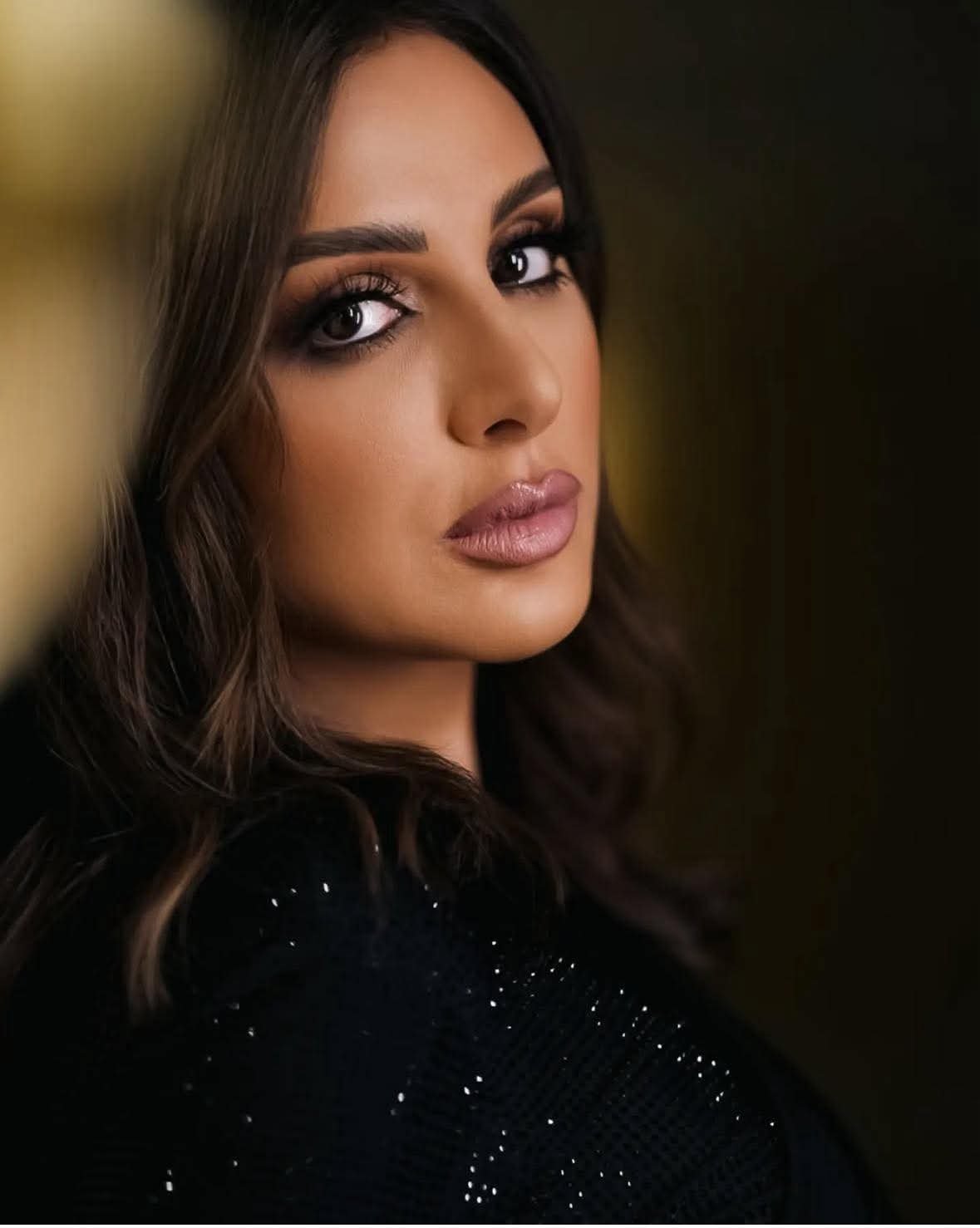 نبيلة عبيد تهنئ أنغام بسلامة العودة بعد جراحة دقيقة