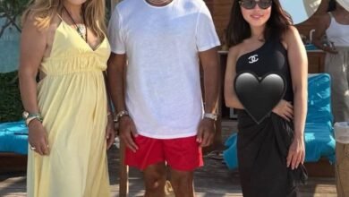 نادية الجندي تحتفل بالصيف مع عمرو دياب وعمرو أديب وأسما إبراهيم في الساحل الشمالي