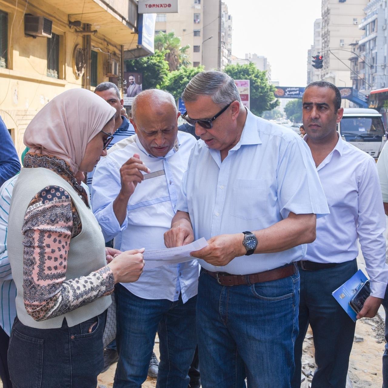 محافظ الإسكندرية يتابع ميدانيًا انطلاق مشروع توسعة طريق الحرية لتخفيف الزحام المروري 2 محافظ الإسكندرية يتابع ميدانيًا انطلاق مشروع توسعة طريق الحرية لتخفيف الزحام المروري