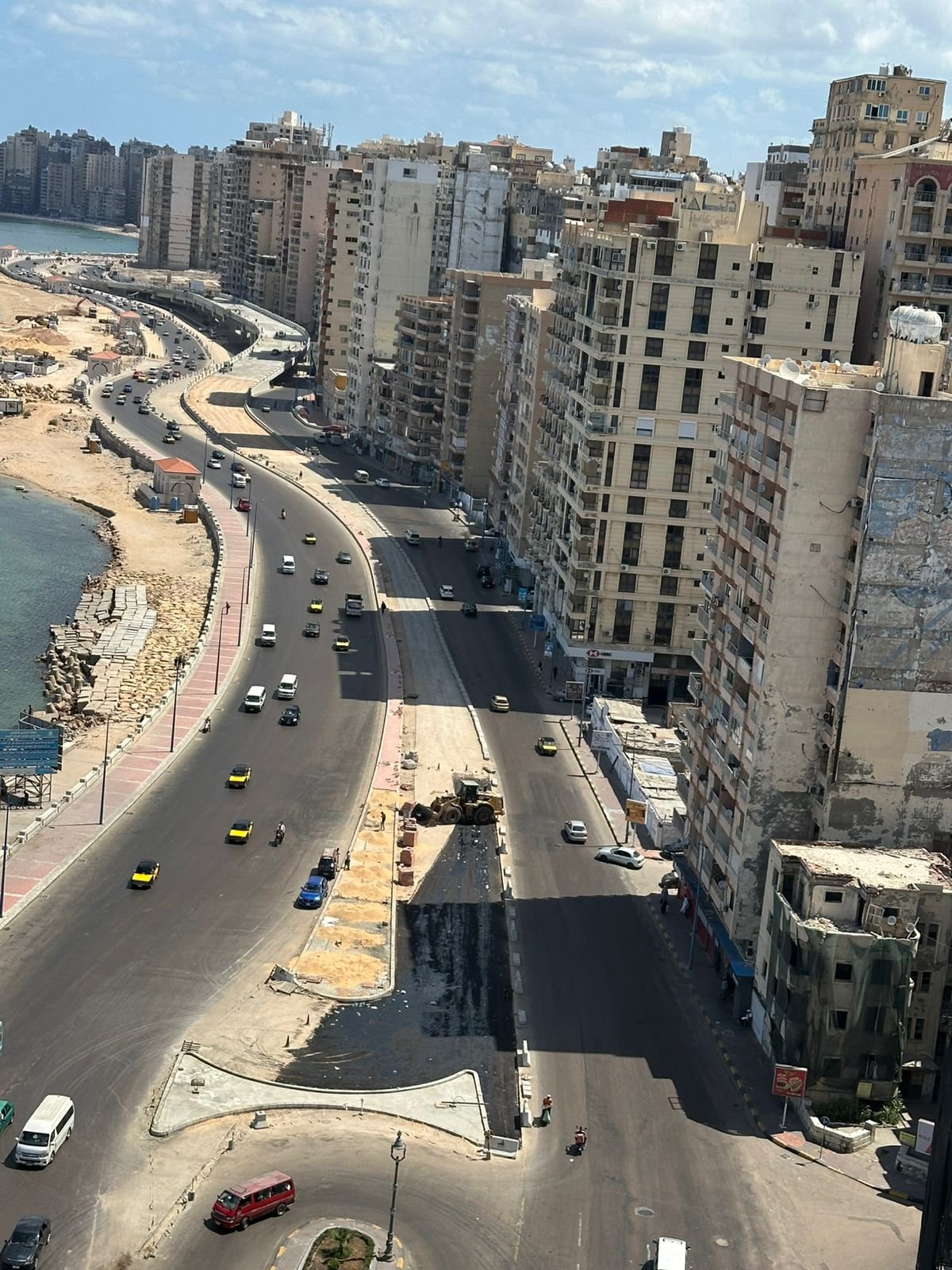 إغلاق جزئي بكورنيش الإسكندرية لمدة 12 يومًا لاستكمال أعمال التطوير 2 إغلاق جزئي بكورنيش الإسكندرية لمدة 12 يومًا لاستكمال أعمال التطوير