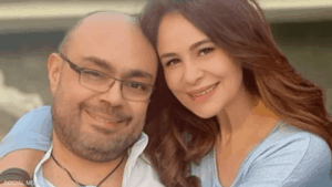 رغم الألم … كارول سماحة تعود إلى المسرح وتتحدى نظرة المجتمع