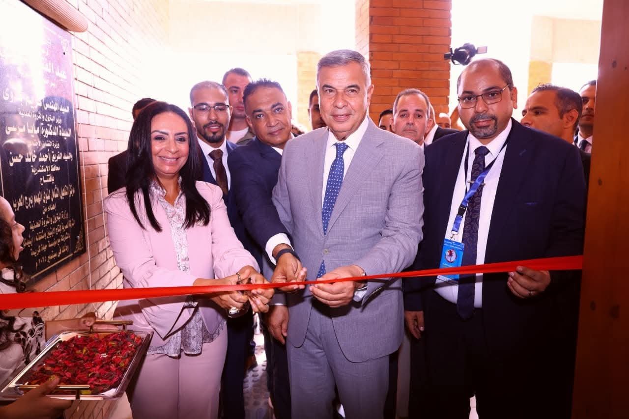 وزيرة التضامن الاجتماعي ومحافظ الإسكندرية يفتتحان مركز التأهيل الشامل لذوي الإعاقة بـ"برج العرب" 