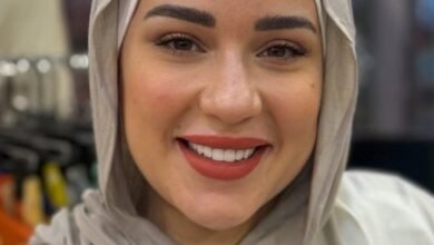 الحمد لله مكنش عندي غير طرحة واحدة:أسما شريف منير تعلن ارتداء الحجاب
