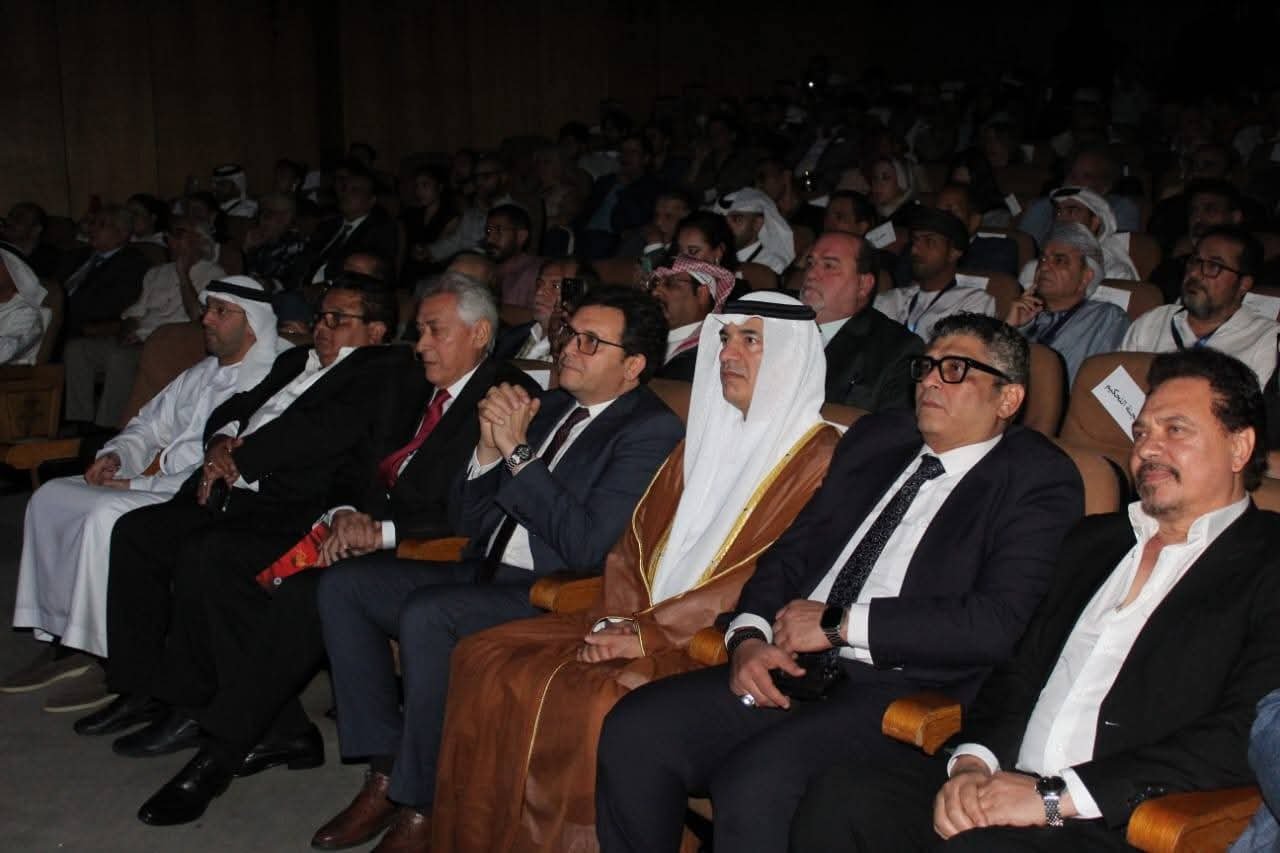 وزير الثقافة يشهد ختام فعاليات الدورة الثانية والثلاثين لمهرجان القاهرة الدولي للمسرح التجريبي 
