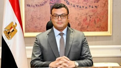 وزير الإسكان يتفقد المحاور والطرق بمدينة الشيخ زايد