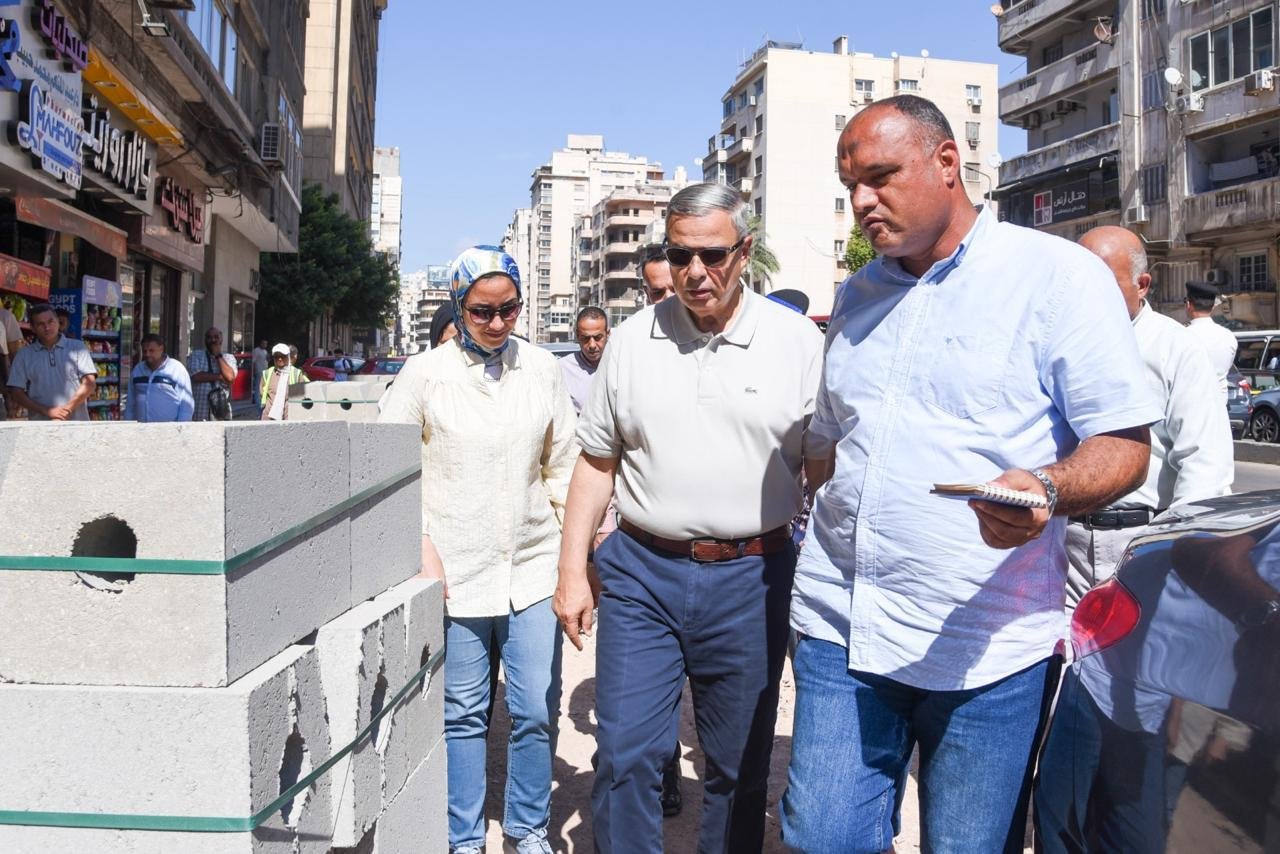 محافظ الإسكندرية يتابع أعمال توسعة طريق الحرية: انطلاق المرحلة الثانية فور الانتهاء من الأولى