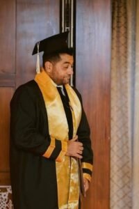 أول تعليق من أحمد فلوكس بعد التشكيك في الدكتوراه الفخرية من الجامعة البريطانية 2 أول تعليق من أحمد فلوكس بعد التشكيك في الدكتوراه الفخرية من الجامعة البريطانية