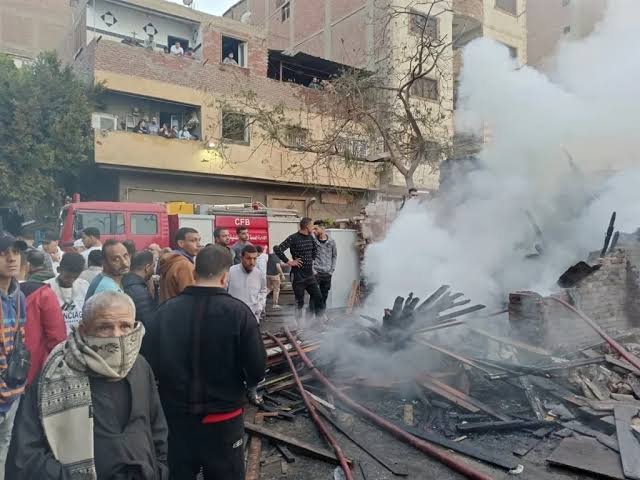 حريق هائل يلتهم 3 عقارات بالشرابية وإصابة 5 باختناق