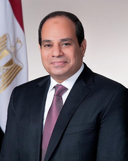 الرئيس عبد الفتاح السيسي.. القدوة والداعم الأول لأصحاب المشاريع الصغيرة