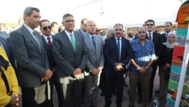 محافظ الشرقية يفتتح معرض أيادي مصر الشرقية المقام علي أرض المحافظة بنادي الصفوة بمدينة العاشر من رمضان 