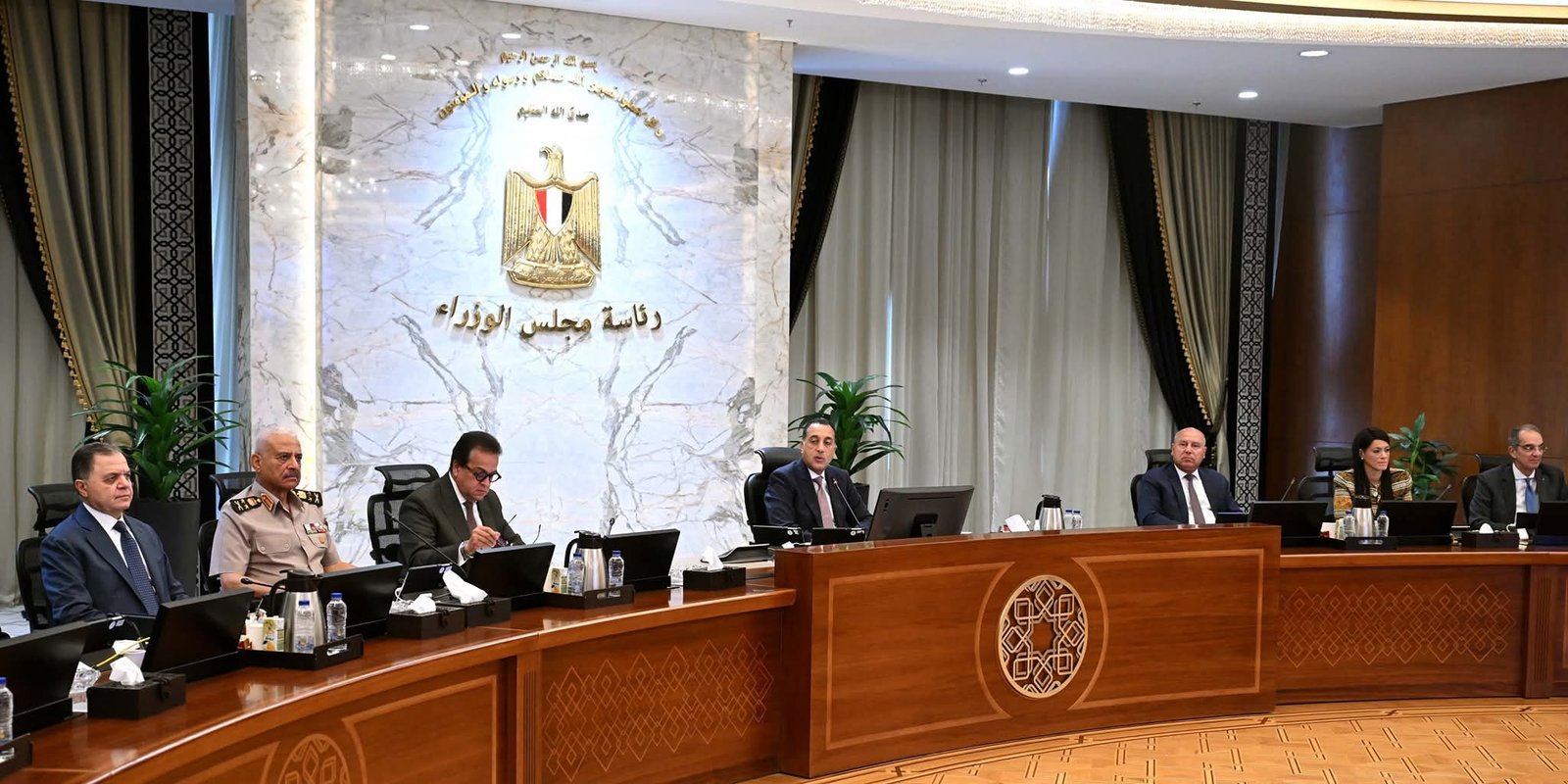 رئيس الوزراء يترأس الاجتماع الأسبوعي للحكومة بالعاصمة الإدارية الجديدة 2 رئيس الوزراء يترأس الاجتماع الأسبوعي للحكومة بالعاصمة الإدارية الجديدة