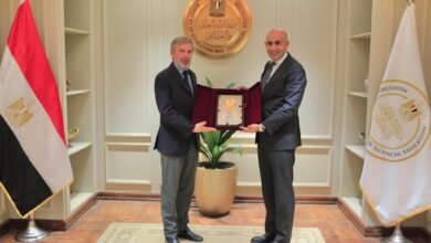 وزير التربية والتعليم يلتقي السفير الإيطالي قبيل انتهاء فترة عمله بالقاهرة