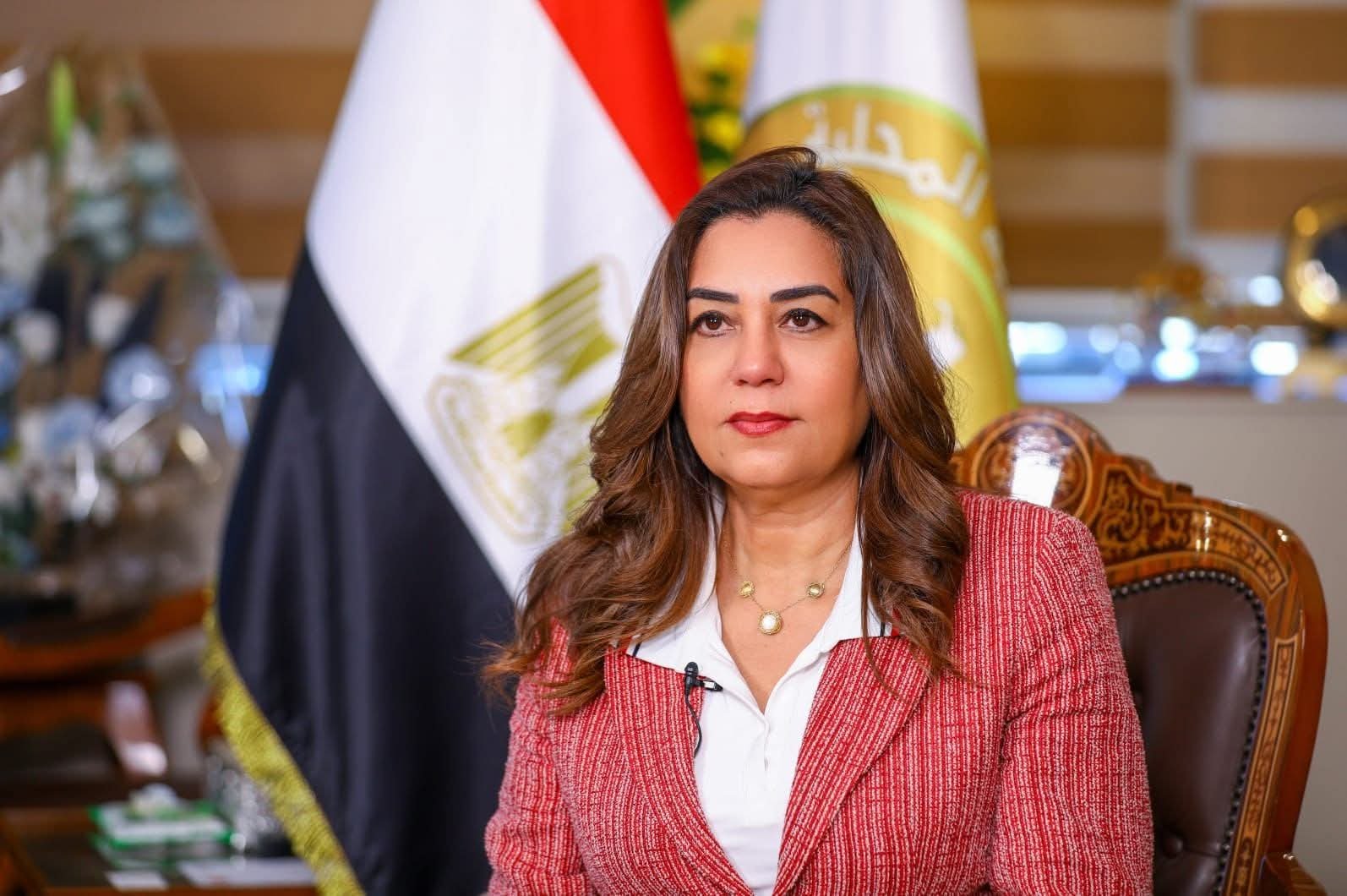 وزيرة التنمية المحلية تستعرض تقريراً حول نتائج المرور الميداني على 7 مراكز تكنولوجية بمحافظة البحر الأحمر 2 وزيرة التنمية المحلية تستعرض تقريراً حول نتائج المرور الميداني على 7 مراكز تكنولوجية بمحافظة البحر الأحمر