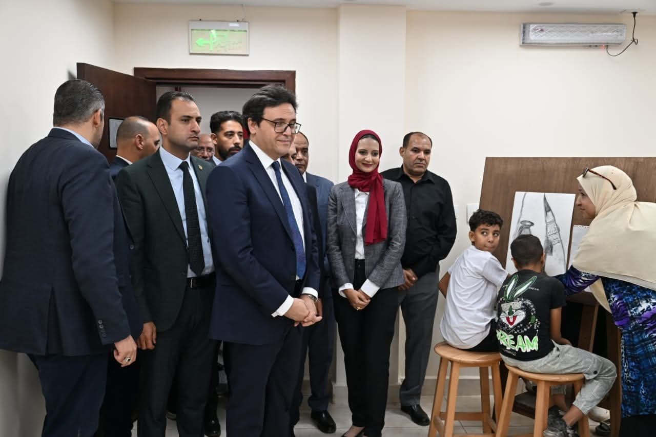 وزير الثقافة يفتتح قصر ثقافة حلوان بعد تطويره في إطار احتفالات الثقافة بانتصارات أكتوبر الـ52 3 وزير الثقافة يفتتح قصر ثقافة حلوان بعد تطويره في إطار احتفالات الثقافة بانتصارات أكتوبر الـ52