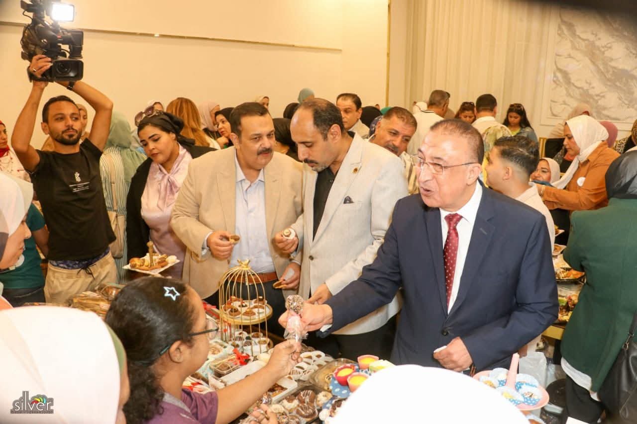 نجلاء النحوي.. من ذكريات تورتة الطفولة إلى مشروع بطعم الحنين 3 نجاح ساحق لمبادرة «ساهم ساعد شارك» برعاية عالم النجوم بالإسكندرية