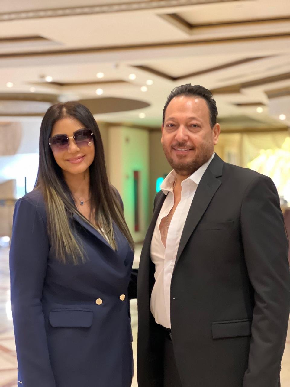 زوجة أحمد العيسوى بعد تعرضه لوعكة صحية: خرج من المستشفى وحالته مستقرة 2 زوجة أحمد العيسوى بعد تعرضه لوعكة صحية: خرج من المستشفى وحالته مستقرة