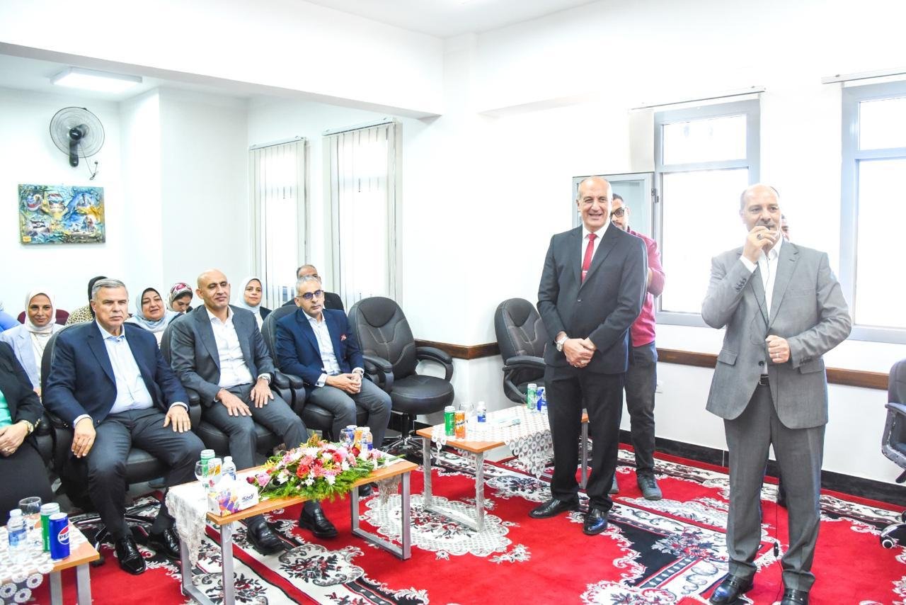 وزير التربية والتعليم ومحافظ الإسكندرية يفتتحان عددًا من المشروعات التعليمية الجديدة 