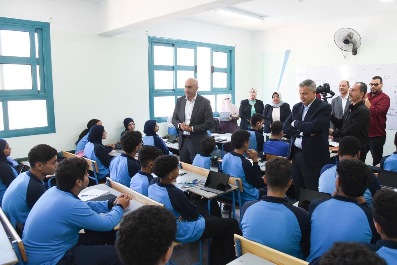 وزير التربية والتعليم ومحافظ الإسكندرية يفتتحان عددًا من المشروعات التعليمية الجديدة 