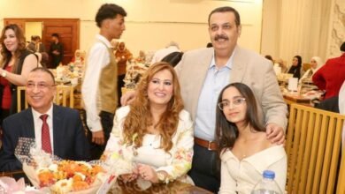 يولاند ياسر تشارك بإطلالتها الراقية في انطلاق مبادرة "ساهم ... ساعد ... شارك" بإحتفالية عالم النجوم