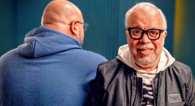 أشرف زكي ضيف برنامج "فضفضت أوى" مع معتز التونى غداً الأربعاء