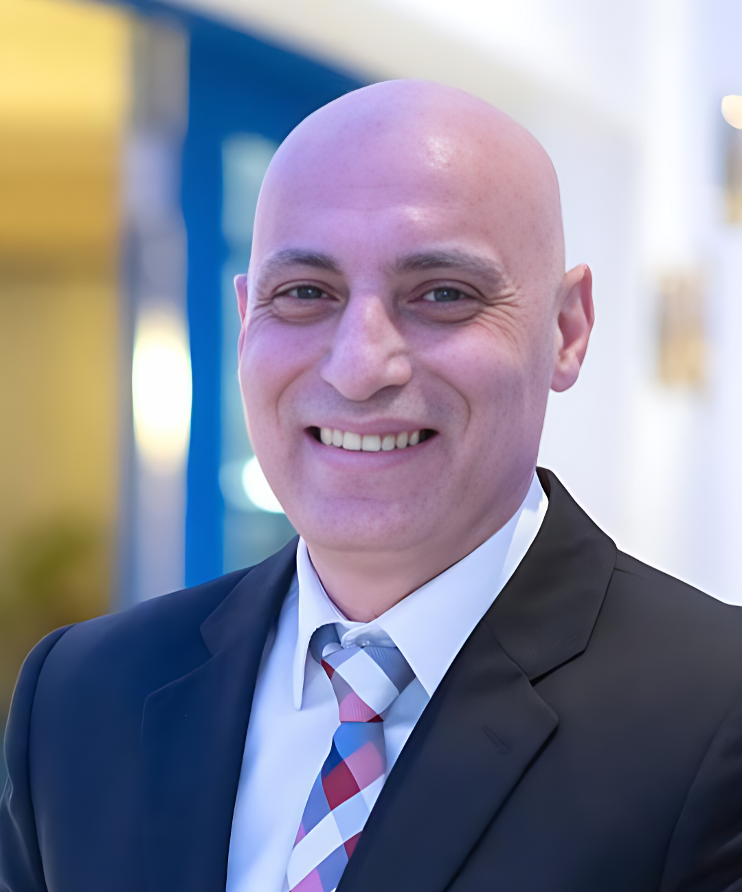 "عالم النجوم" تحتفي بباحث التراث محمد فخري في عيد ميلاده.. مسيرة عشق للهوية المصرية