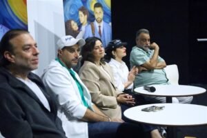 كواليس "ولنا في الخيال … حب؟" تتكشف خلال عرض خاص بسينما التحرير 4 كواليس "ولنا في الخيال … حب؟" تتكشف خلال عرض خاص بسينما التحرير