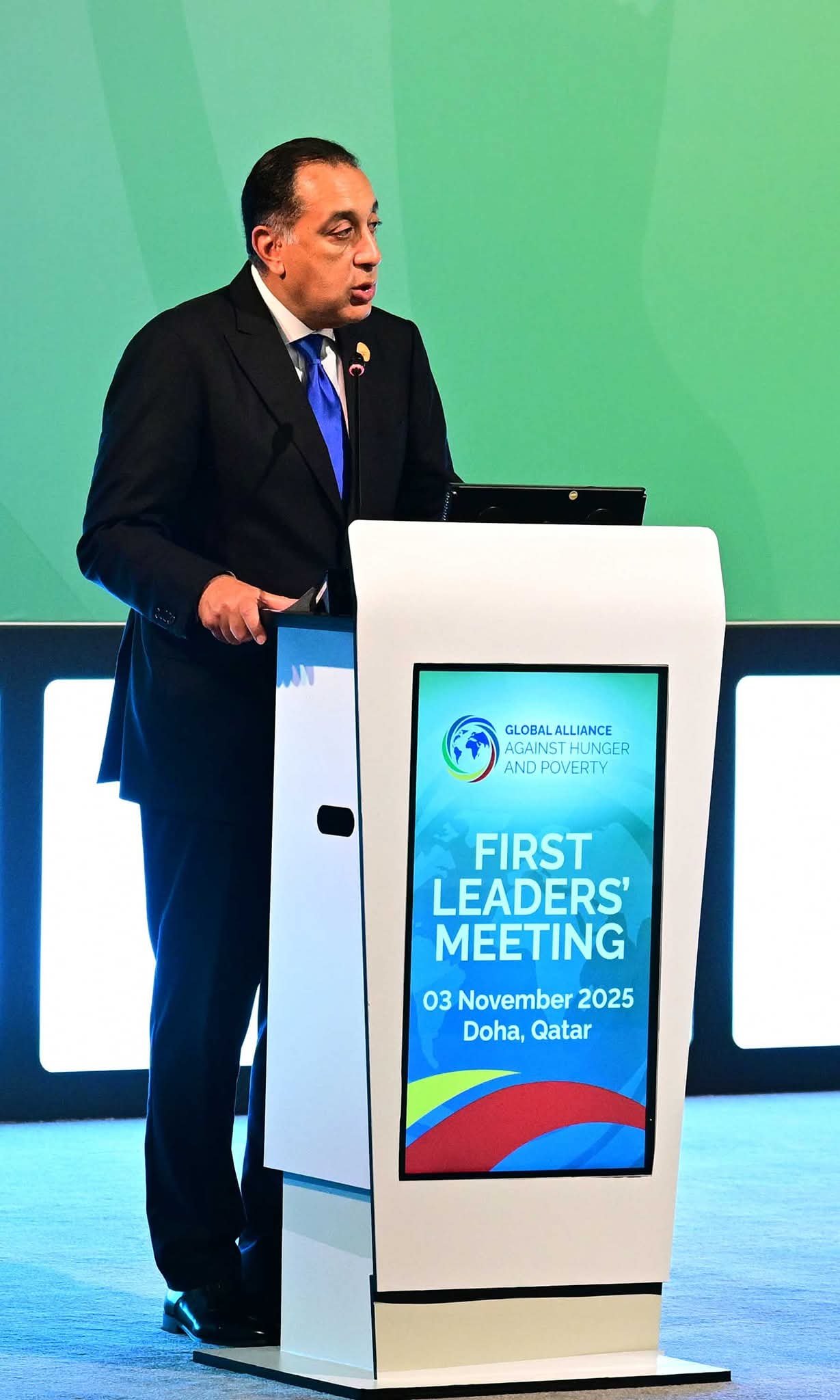 رئيس الوزراء يشارك نيابة عن فخامة الرئيس في القمة الأولى لقادة التحالف العالمي لمكافحة الجوع والفقر بالدوحة 2 رئيس الوزراء يشارك نيابة عن فخامة الرئيس في القمة الأولى لقادة التحالف العالمي لمكافحة الجوع والفقر بالدوحة