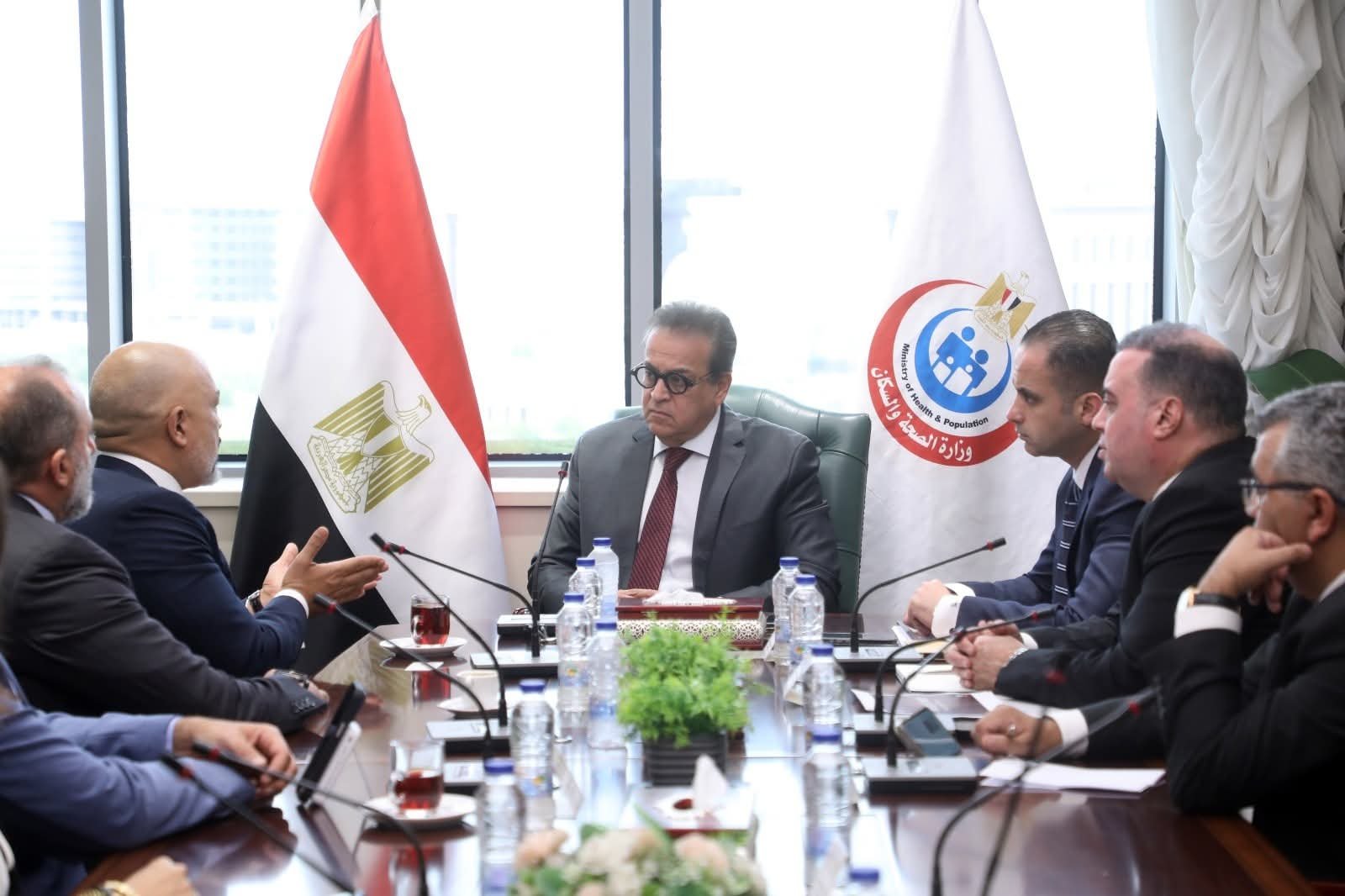 نائب رئيس الوزراء وزير الصحة يبحث مع «اتصالات مصر» تطوير المنظومة الصحية الرقمية
