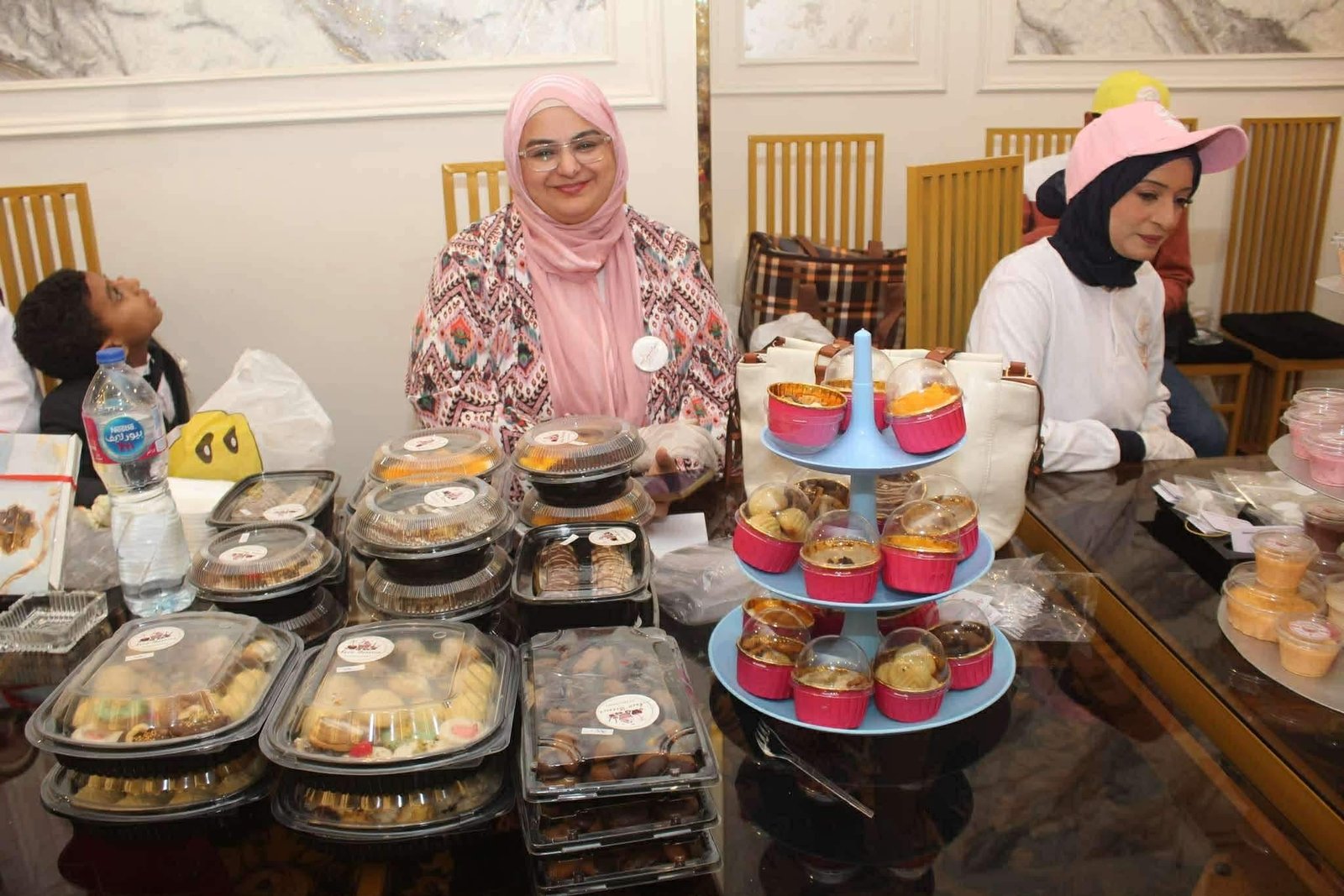 الشيف عزة مجدي رجب.. من مطبخ جدتها إلى حلم مشروعها الخاص