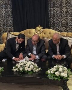 زواج برنسيسة السينما مي عز الدين.. وأحمد السعدني يعلق "زغروطة" 3 زواج برنسيسة السينما مي عز الدين.. وأحمد السعدني يعلق "زغروطة"