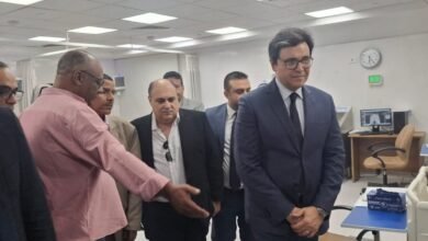 وزير الثقافة يزور طلاب أسوان المصابين في حادث طريق إسنا للاطمئنان على حالتهم الصحية وتوفير الدعم الكامل لهم