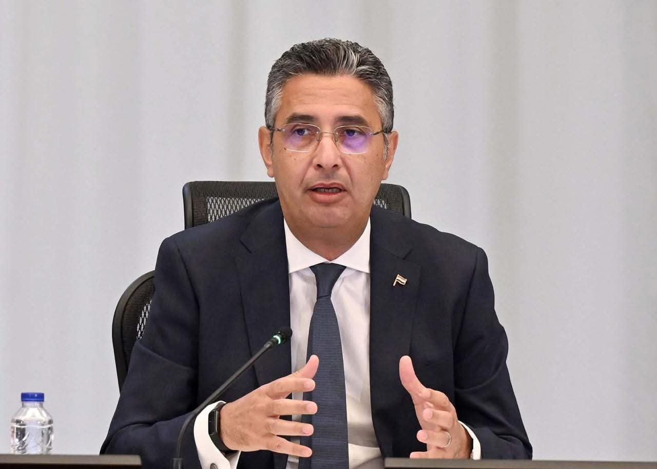فاروق: توافر السكر الحر بالمجمعات الاستهلاكية بسعر ٢٨ جنيهًا للكيلو وضخ كميات كبيرة لضمان استقرار الأسواق