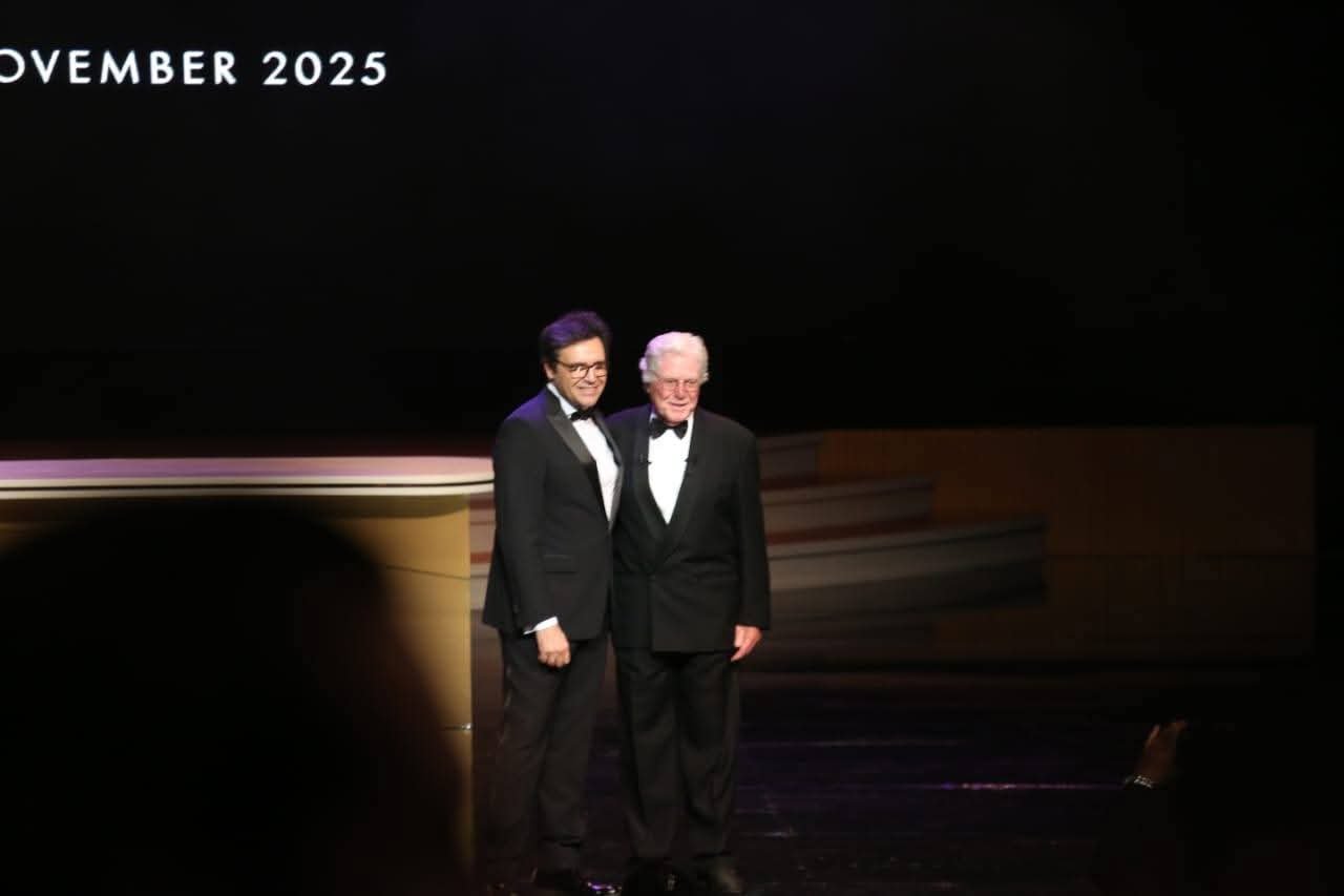 وزير الثقافة يعلن ختام فعاليات الدورة السادسة والأربعين لمهرجان القاهرة السينمائي الدولي 