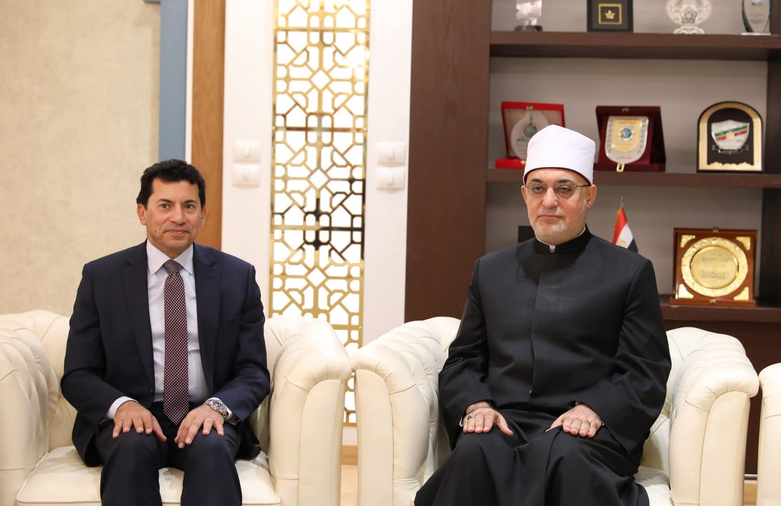 مفتي الجمهورية يستقبل وزير الشباب والرياضة لبحث تعزيز التعاون المشترك