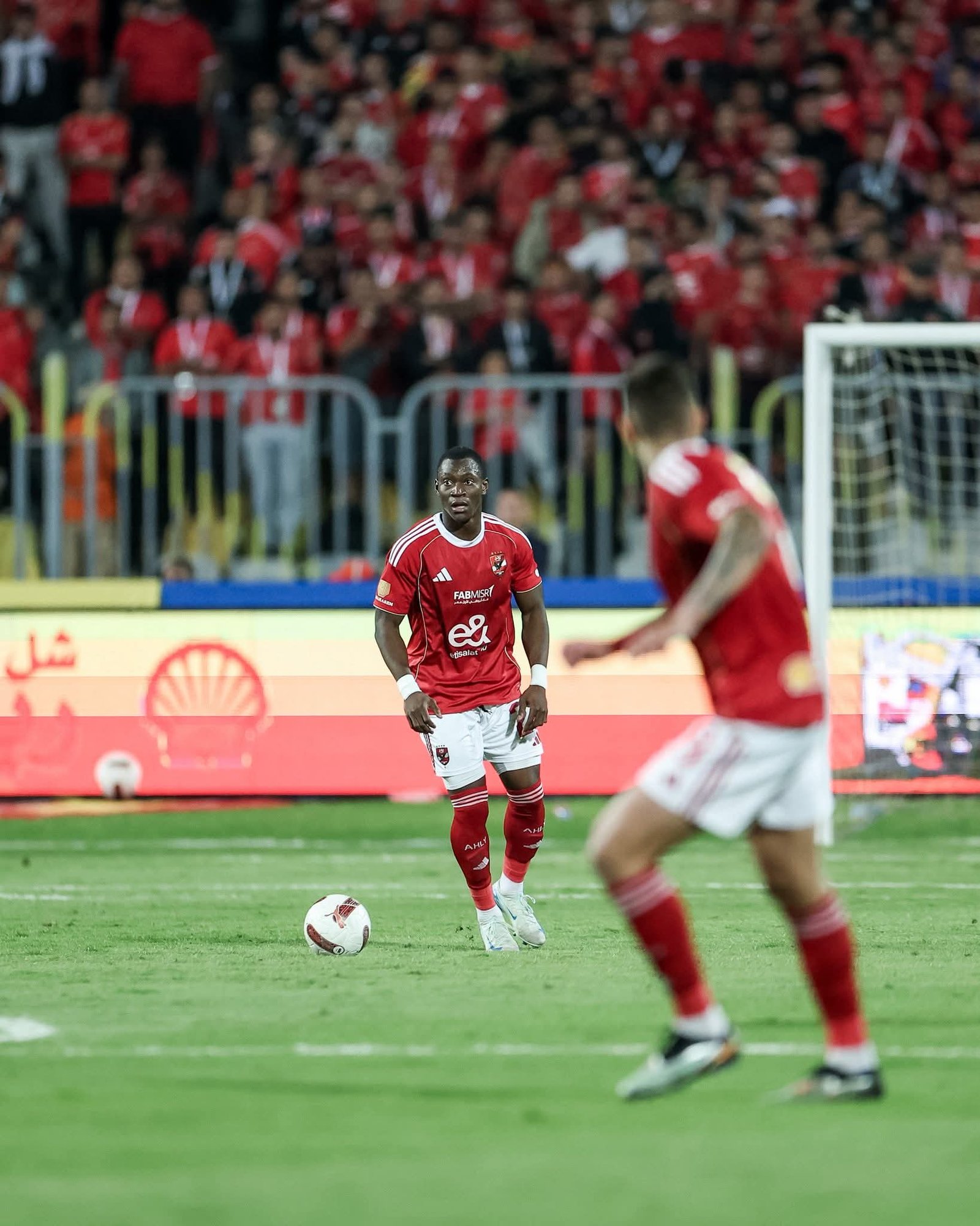 الأهلي يعانده التوفيق ويتعادل سلبيا مع المصري