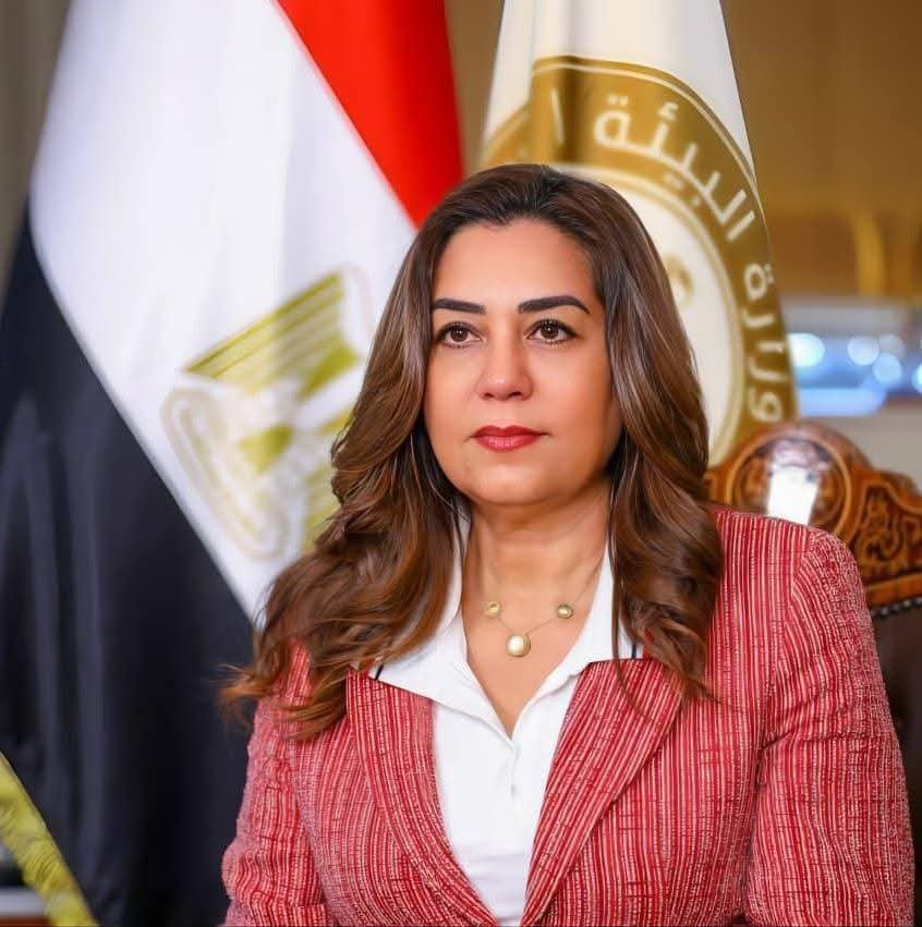 وزيرة البيئة تعلن صدور قرار رئيس مجلس الوزراء بإعلان الحيد المرجاني العظيم بالبحر الأحمر منطقة محمية طبيعية بحرية 2 وزيرة البيئة تعلن صدور قرار رئيس مجلس الوزراء بإعلان الحيد المرجاني العظيم بالبحر الأحمر منطقة محمية طبيعية بحرية