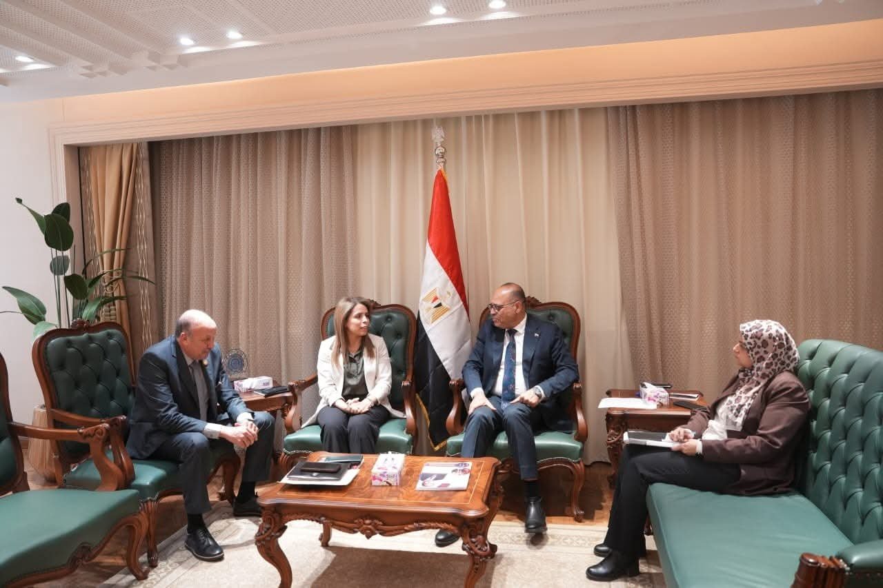 جبران يستقبل خبيرة منظمة العمل الدولية لبحث الاستعدادات لإصدار الاستراتيجية الوطنية للسلامة والصحة المهنية