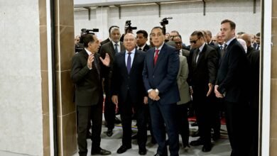 رئيس الوزراء يتفقد مشروع رفع كفاءة وتأهيل مركز تكنولوجيا دباغة الجلود بمدينة الروبيكي