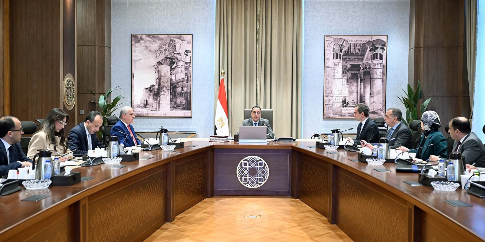 مدبولي:"الحكومة" تبحث وضع حلول جذرية للمشكلات المالية لـ"ماسبيرو" والصحف القومية