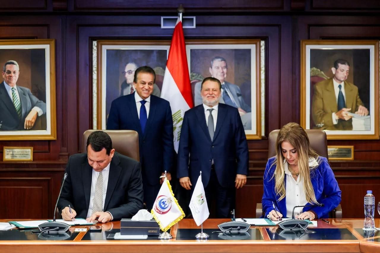 محافظ البنك المركزي المصري يشهد توقيع تجديد بروتوكول التعاون مع صندوق مواجهة الطوارئ الطبية 
