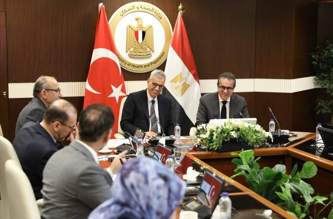 نائب رئيس مجلس الوزراء وزير الصحة يعقد اجتماعًا موسعًا مع وزير الصحة التركي 2 نائب رئيس مجلس الوزراء وزير الصحة يعقد اجتماعًا موسعًا مع وزير الصحة التركي