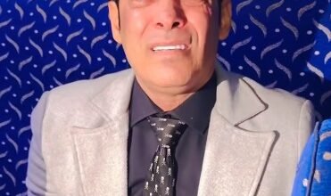 سعد الصغير ينتقد غياب المطربين عن عزاء أحمد صلاح: مهنتنا مناظر قدام الكاميرات