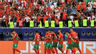 " أسود " المغرب تفترس " عيال " زايد بالثلاثة