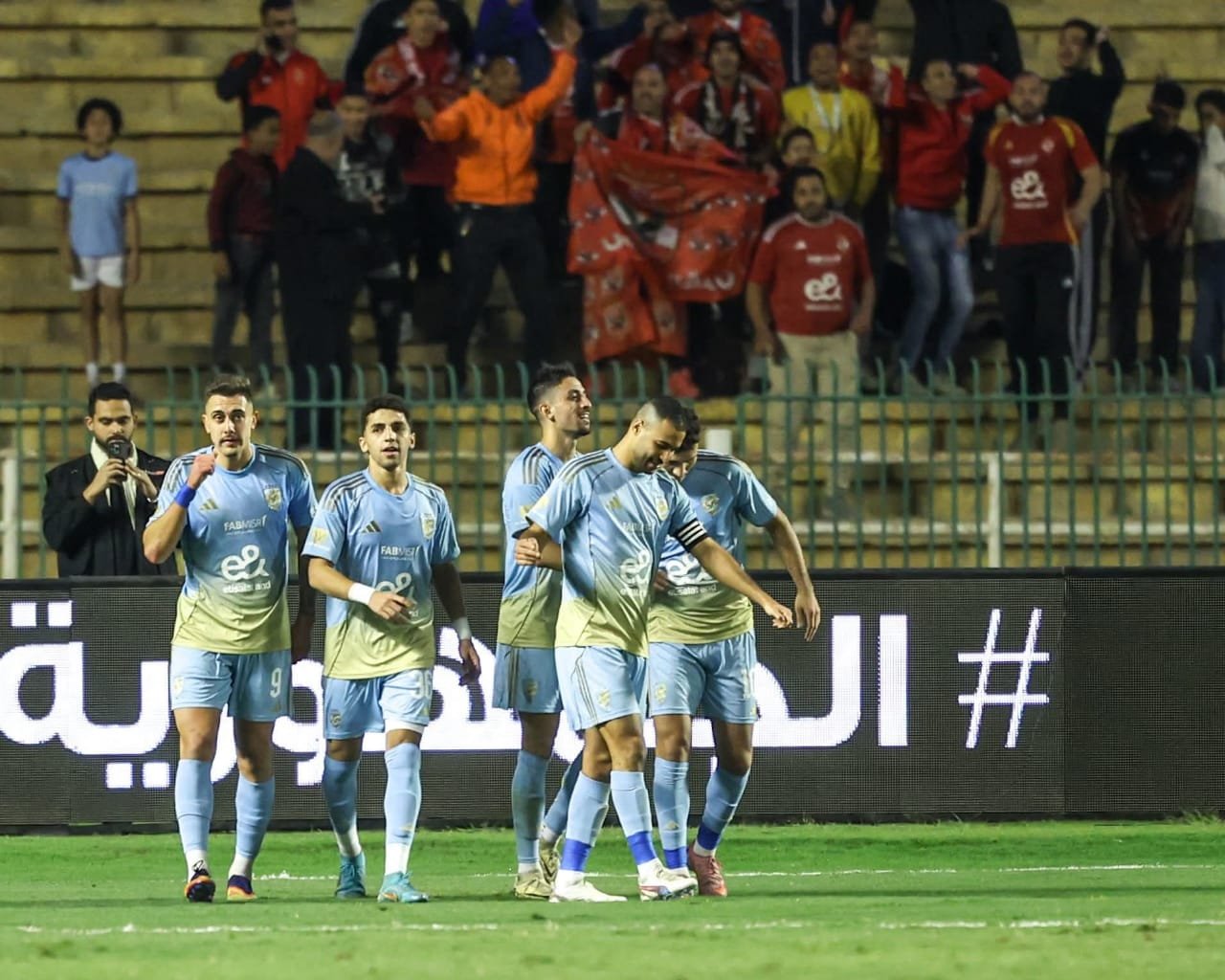الأهلي يكسر السيراميك بملعب المقاولون العرب