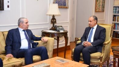 وزير الخارجية يستقبل نائب رئيس دولة فلسطين