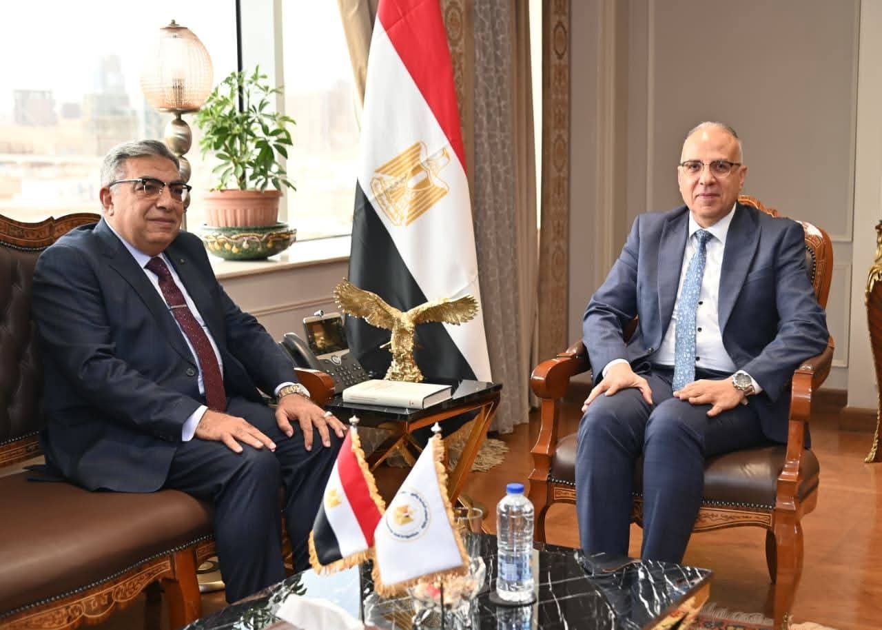 وزير الموارد المائية والري ومحافظ الدقهلية يشهدان توقيع بروتوكول تعاون مشترك بين الوزارة والمحافظة 1 وزير الموارد المائية والري ومحافظ الدقهلية يشهدان توقيع بروتوكول تعاون مشترك بين الوزارة والمحافظة
