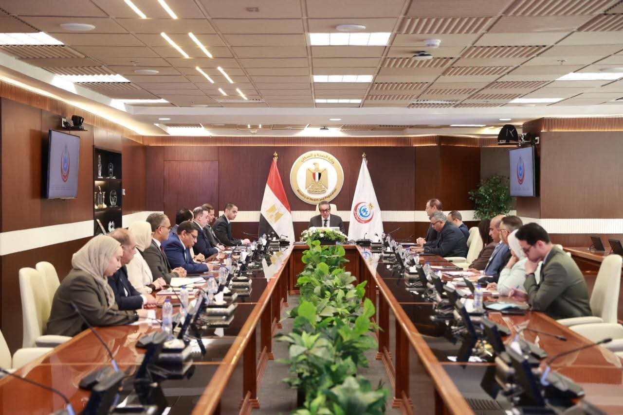عبدالغفار يترأس الاجتماع الدوري للجنة التنسيقية لمنظومة التأمين الصحي الشامل